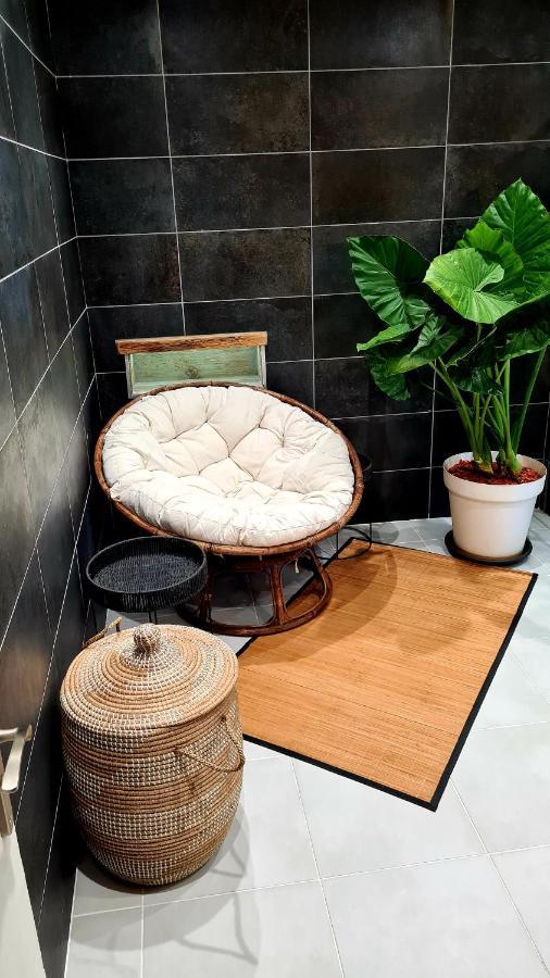 Lou Mouli Di Baou Bed & Breakfast Labeaume Ngoại thất bức ảnh
